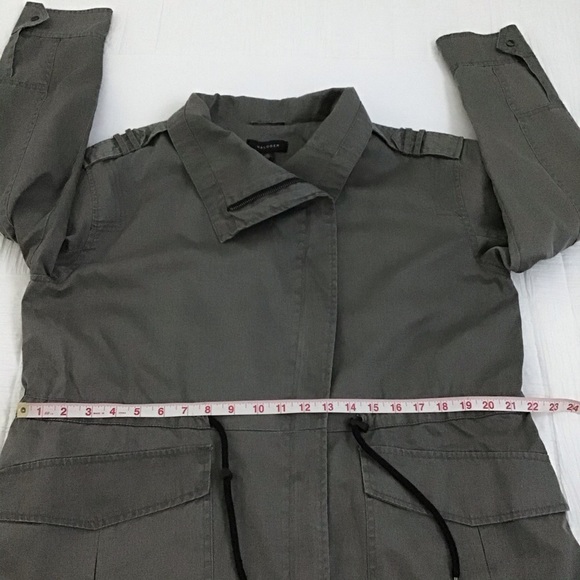 Halogen Women’s Drawstring Waist Olive Parka - Picture 9 of 9